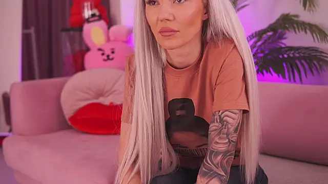 fallingangel online show from 01/31/25, 04:27