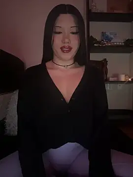 Amanita Bloom online show from 02/07/25, 06:03