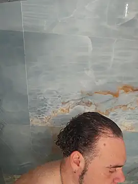 latinoflpr online show from 02/18/26, 03:35