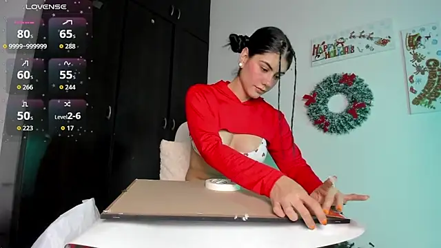 Snapshot of Lisvandr chatting on 11/24/25, 03:23 Lisvandr online show from 11/24/25, 03:23