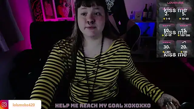 Snapshot of Bdsm_and_fries chatting on 07/02/26, 04:13 Bdsm and fries online show from 07/02/26, 04:13