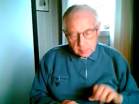 Snapshot of johnjohn622662 chatting on 09/26/25, 03:38 johnjohn622662 online show from 09/26/25, 03:38