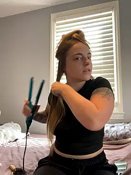 Snapshot of jaseyrae chatting on 10/04/25, 03:21 jaseyrae online show from 10/04/25, 03:21