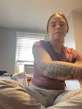 Snapshot of jaseyrae chatting on 10/12/25, 03:44 jaseyrae online show from 10/12/25, 03:44