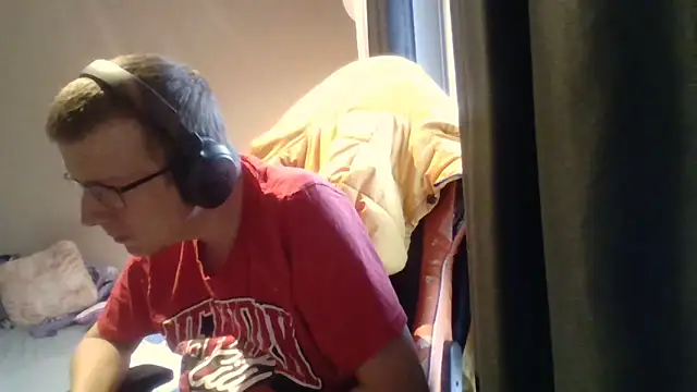 David250692 online show from 02/09/26, 09:57