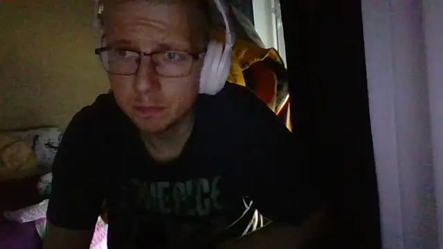 David250692 online show from 05/28/26, 10:23