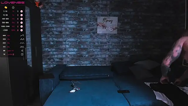 mark normal online show from 12/02/25, 03:01