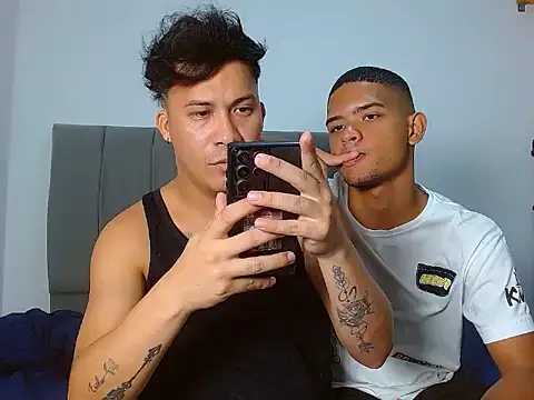 boyhot23x online show from 07/13/26, 01:30