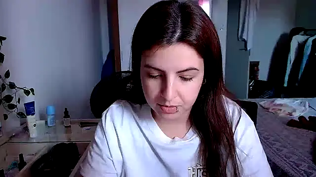 chelbyy online show from 10/07/25, 07:22