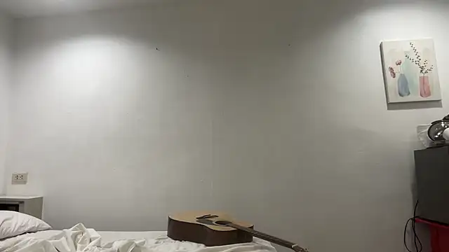 Snapshot of CamCrestXXX chatting on 12/02/24, 09:02 CamCrestXXX online show from 12/02/24, 09:02