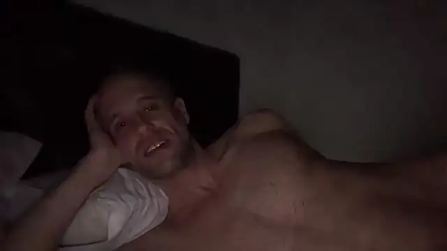 Snapshot of CamCrestXXX chatting on 03/08/25, 08:55 CamCrestXXX online show from 03/08/25, 08:55