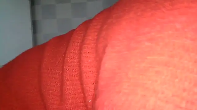 Snapshot of simona60 chatting on 12/20/25, 02:13 simona60 online show from 12/20/25, 02:13