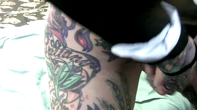 pamelagunns online show from 02/24/26, 06:06