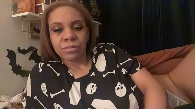 Sanaawest online show from 10/28/25, 11:58