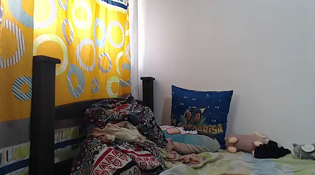 Snapshot of alisterxxx chatting on 02/06/25, 07:07 alisterxxx online show from 02/06/25, 07:07