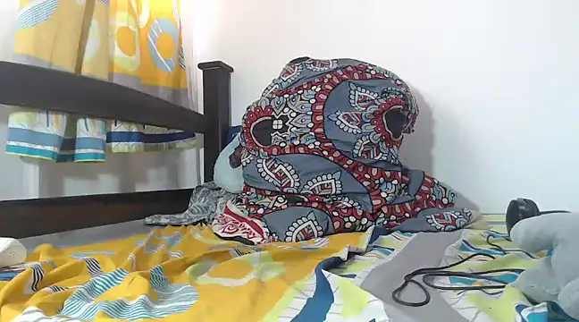 Snapshot of alisterxxx chatting on 03/19/25, 09:27 alisterxxx online show from 03/19/25, 09:27