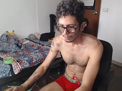 alisterxxx online show from 07/08/26, 02:43