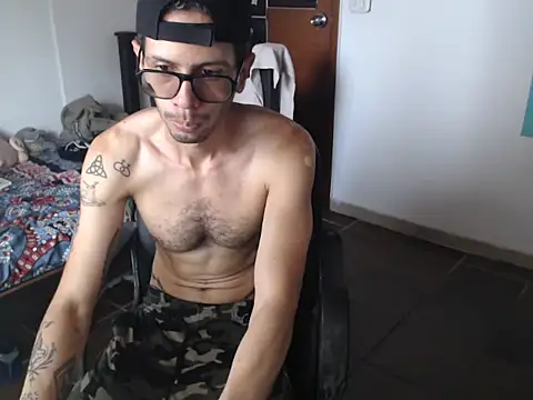 alisterxxx online show from 07/18/26, 03:27
