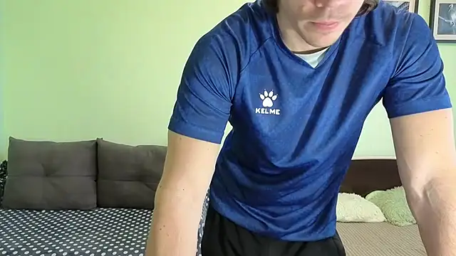 Marrymepls online show from 05/17/26, 10:00