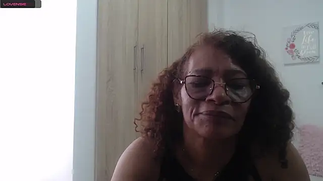 BustyMilf  online show from 02/21/25, 06:04