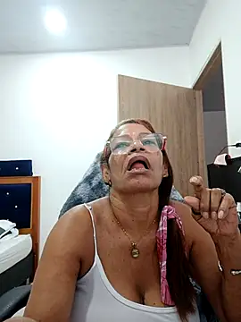 BustyMilf  online show from 10/02/25, 12:45