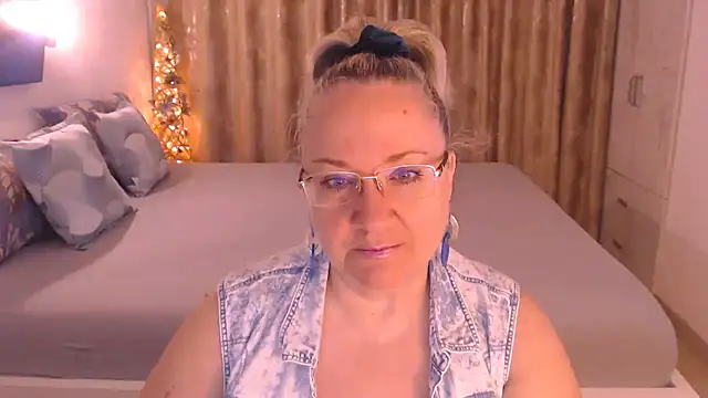 Raisshy online show from 03/19/26, 05:00