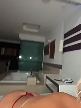 Snapshot of jasminesummer chatting on 02/20/26, 02:39 jasminesummer online show from 02/20/26, 02:39