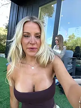 Snapshot of jasminesummer chatting on 02/28/26, 09:05 jasminesummer online show from 02/28/26, 09:05