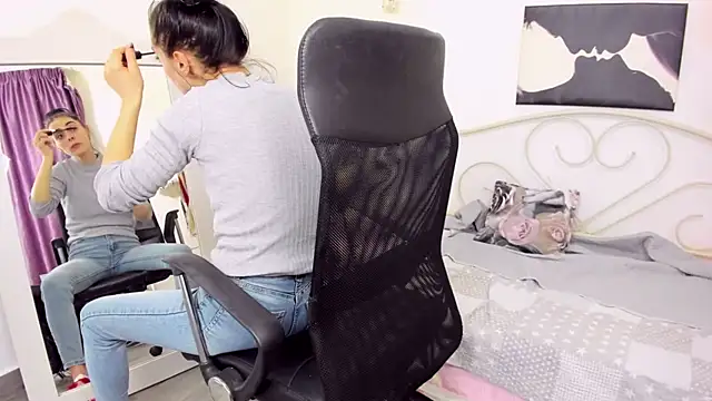 Snapshot of jessystarr chatting on 03/09/25, 03:49 jessystarr online show from 03/09/25, 03:49