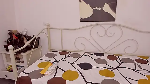 Snapshot of jessystarr chatting on 10/01/25, 01:28 jessystarr online show from 10/01/25, 01:28