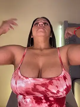 KIARAPRETTY online show from 01/15/26, 02:38