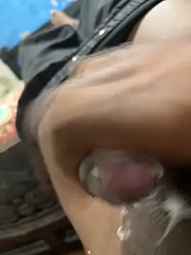 elnegro 696 online show from 09/23/25, 10:02