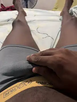 elnegro 696 online show from 10/16/25, 04:24