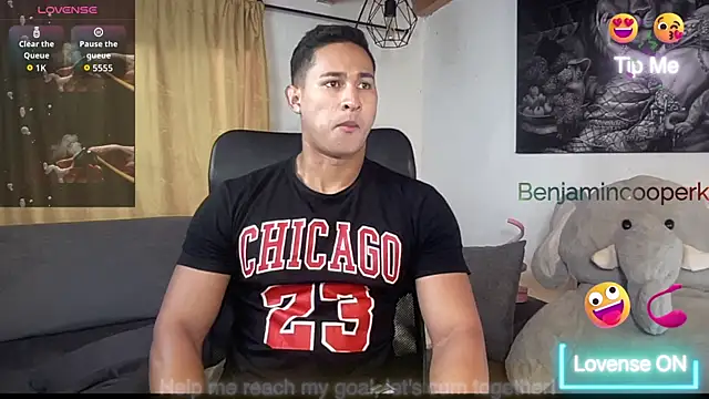 Snapshot of BenjaminCooperk chatting on 01/18/26, 11:58 BenjaminCooperk online show from 01/18/26, 11:58