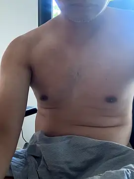 Snapshot of knobhead2020 chatting on 10/18/25, 09:21 knobhead2020 online show from 10/18/25, 09:21