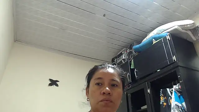 adrixxx38 online show from 05/29/26, 07:45