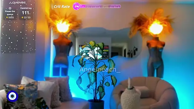 Snapshot of Angel_Peach chatting on 12/19/25, 02:02 Angel Peach online show from 12/19/25, 02:02