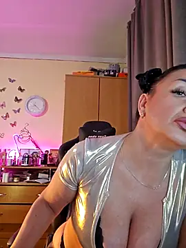 Hotangel75 online show from 02/05/26, 05:50