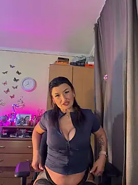 Hotangel75 online show from 05/05/26, 08:44