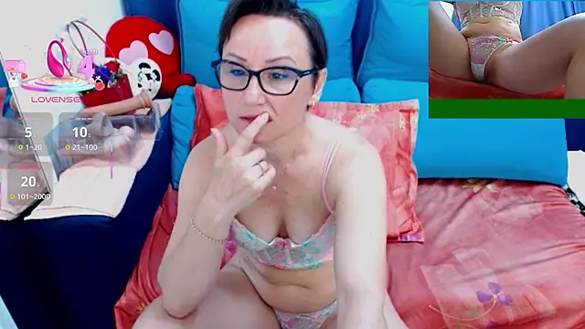 SexyNicolleX online show from 05/08/26, 03:23