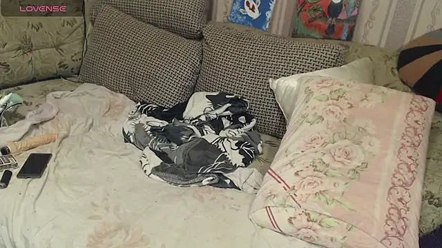 Snapshot of FancyLily chatting on 01/05/25, 07:28 FancyLily online show from 01/05/25, 07:28