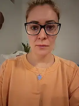 HollyTattoo online show from 01/13/25, 10:47