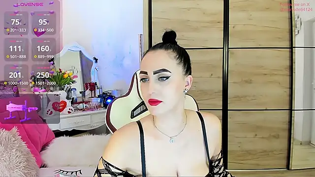 Snapshot of Maryelle chatting on 02/19/25, 07:59 Maryelle online show from 02/19/25, 07:59