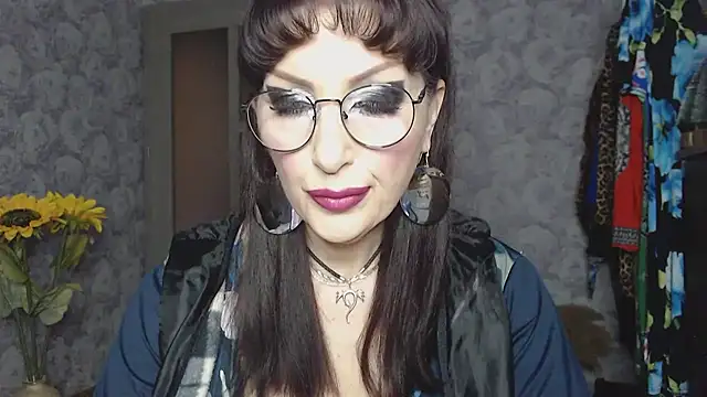 Aziza1 online show from 04/02/26, 01:53