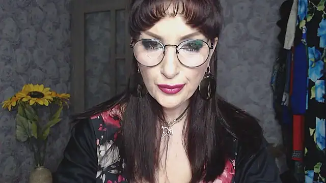 Snapshot of Aziza1 chatting on 05/11/26, 02:23 Aziza1 online show from 05/11/26, 02:23