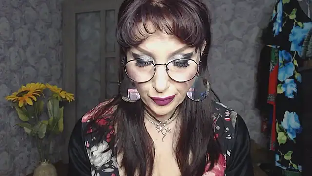 Snapshot of Aziza1 chatting on 05/30/26, 03:09 Aziza1 online show from 05/30/26, 03:09