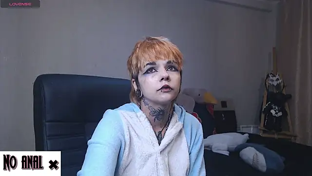 Snapshot of Dark__Elf chatting on 01/17/25, 10:01 Dark Elf online show from 01/17/25, 10:01