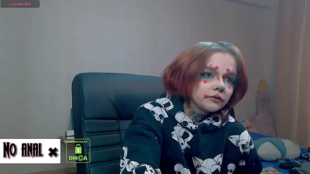 Snapshot of Dark__Elf chatting on 11/16/25, 10:15 Dark Elf online show from 11/16/25, 10:15