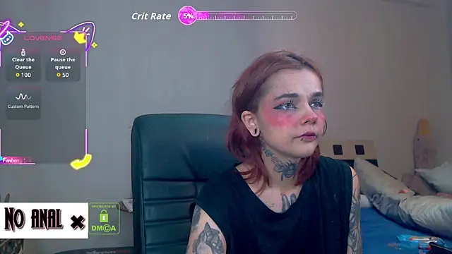 Snapshot of Dark__Elf chatting on 12/19/25, 10:50 Dark Elf online show from 12/19/25, 10:50