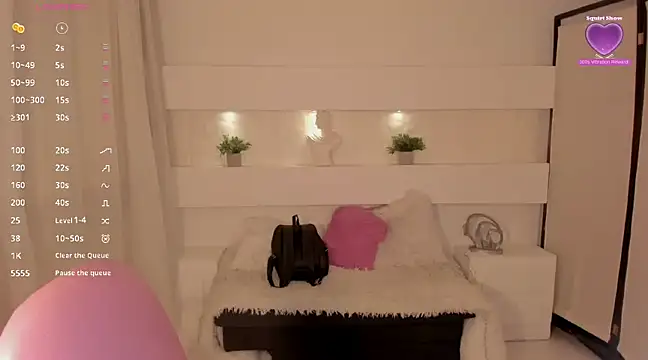 Snapshot of AshleyRoys chatting on 02/11/25, 03:08 AshleyRoys online show from 02/11/25, 03:08